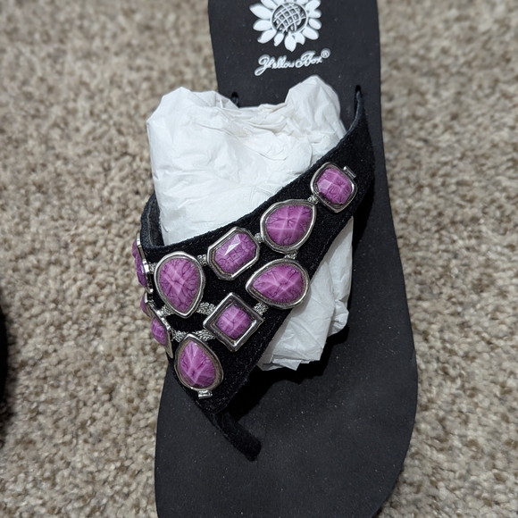Pink and Black Beaded Flip Flops - Picture 4 of 5
